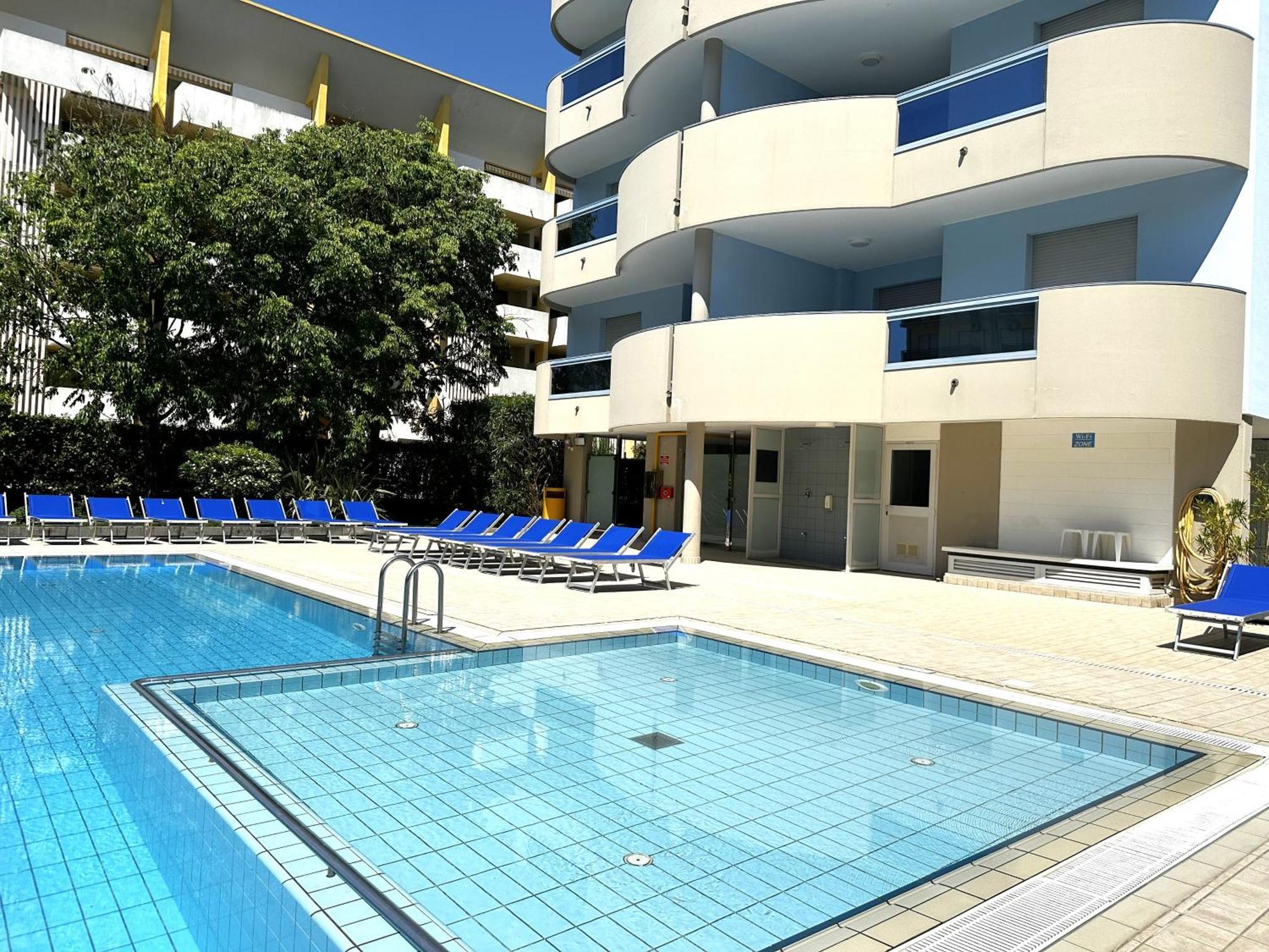 Residence Eurostar บิบิโอเน ภายนอก รูปภาพ