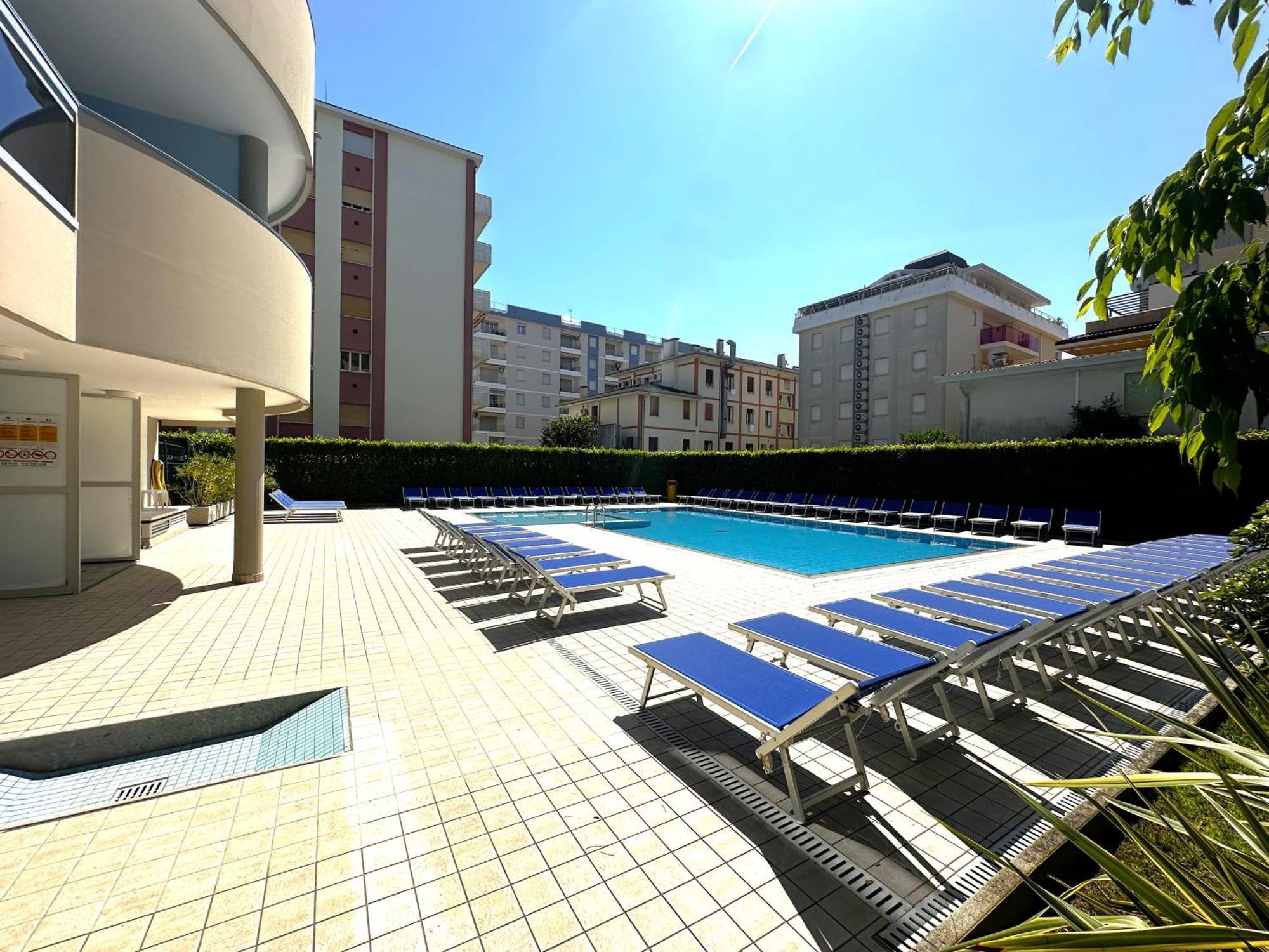 Residence Eurostar บิบิโอเน ภายนอก รูปภาพ